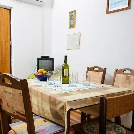 By The Sea Arbanija, Ciovo - 18624 Apartmán